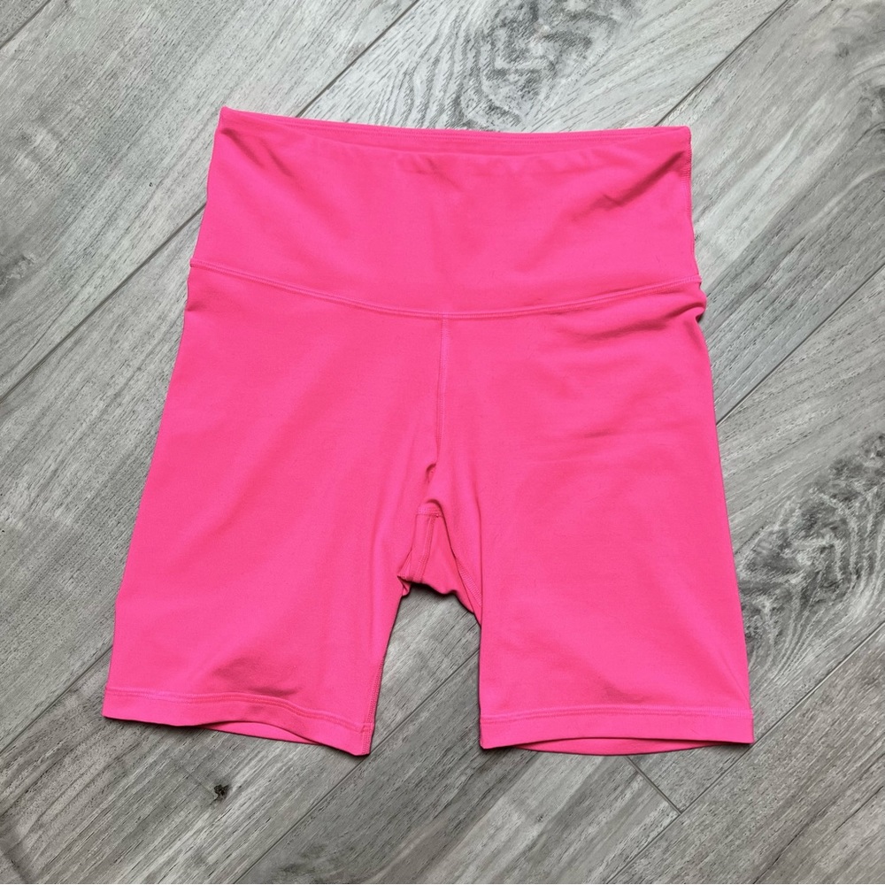 Old Navy Active Go-Dry Pink Biker Shorts 8”